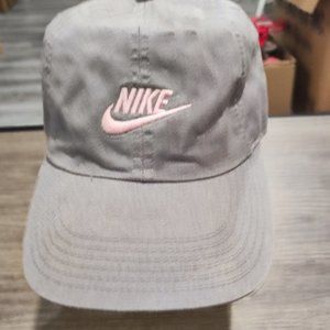 Nike baseball cap / hat grey pink